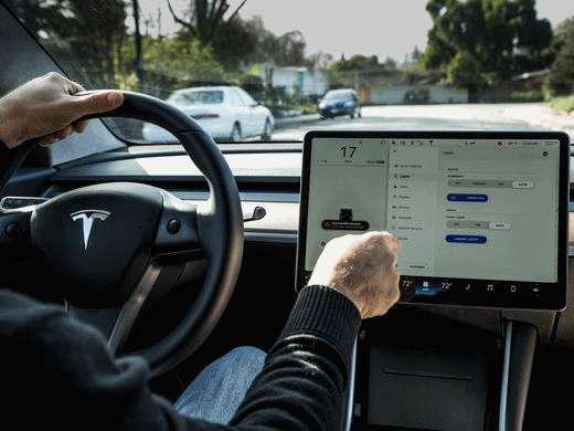 Model 3 zentrale Bedienung