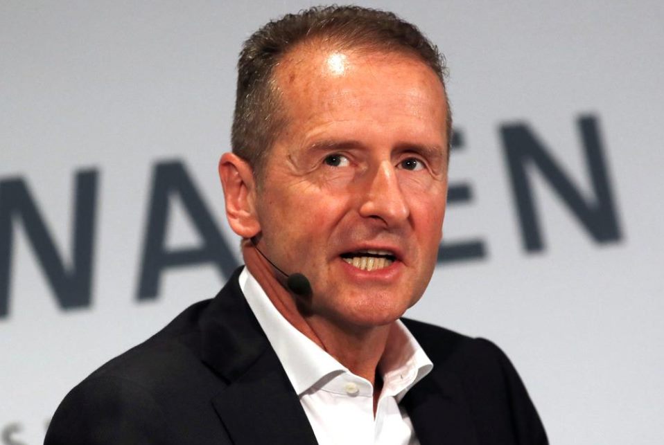 VW will sich beteiligen photo Wenn VW Tesla kauft, dann wird Tesla-Car-Rent in Zukunft VW vermieten, die heute so aussehen wie Tesla. Wird sind da offen, hauptsache man ohne Klimaschaden Spaß haben.